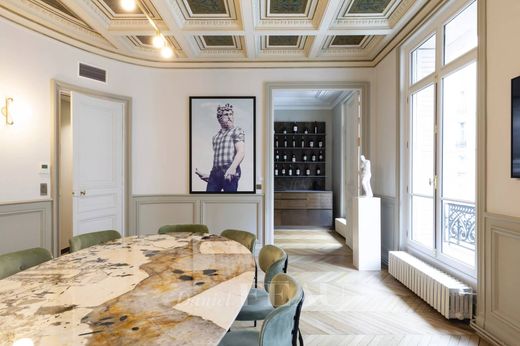Apartment / Etagenwohnung in La Muette, Auteuil, Porte Dauphine, Paris