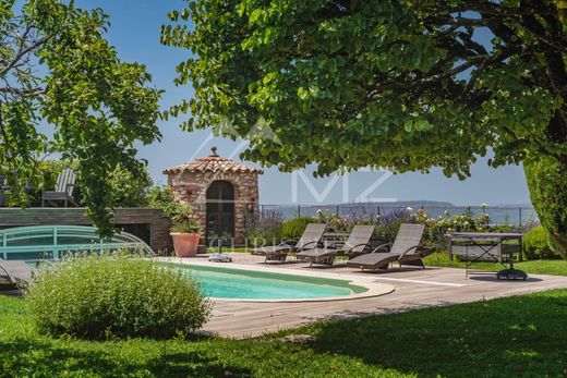 Luxus-Haus in Roussillon, Vaucluse