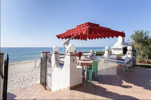 Villa in Cagliari, Provincia di Cagliari