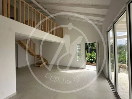 Villa a Petit-Bourg, Guadeloupe