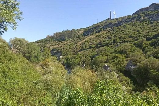 Terreno a Bucelas, Loures