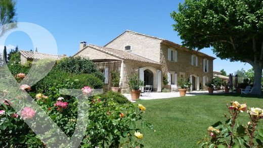 Luxury home in Cheval-Blanc, Vaucluse