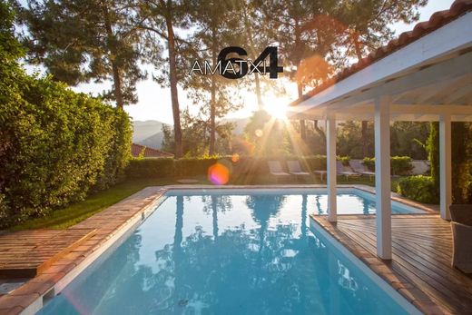 Luxury home in Bassussarry, Pyrénées-Atlantiques