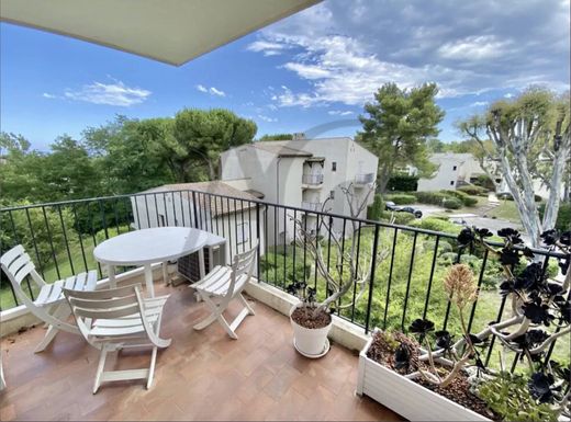 Apartamento - Villeneuve-Loubet, Alpes Marítimos