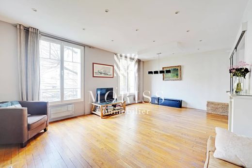 Piso / Apartamento en Saint-Mandé, Valle de Marne