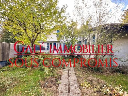 Luxury home in Bourg-la-Reine, Hauts-de-Seine