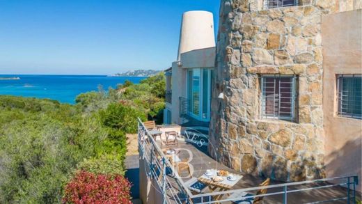 ﻓﻴﻼ ﻓﻲ Loiri Porto San Paolo, Provincia di Sassari