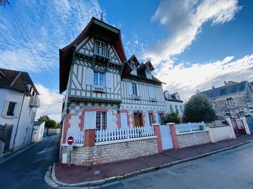 Villa en Dives-sur-Mer, Calvados