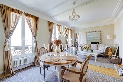 Saint-Mandé, Val-de-Marneのアパートメント