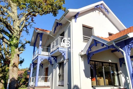 منزل ﻓﻲ Andernos-les-Bains, Gironde