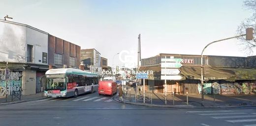 Residential complexes in Saint-Ouen, Seine-Saint-Denis