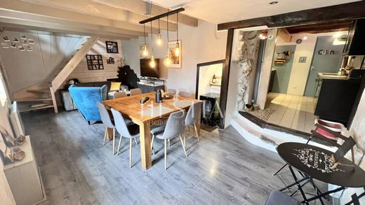 Luxury home in Lovagny, Haute-Savoie