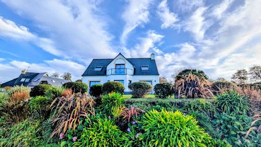 ‏בתי יוקרה ב  Plomodiern, Finistère