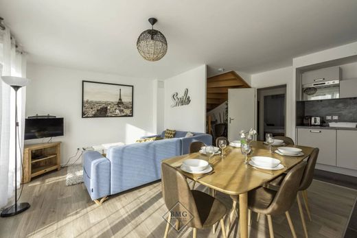 Casa de lujo en Montévrain, Sena y Marne