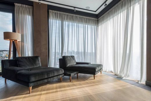 Puteaux, Hauts-de-Seineのアパートメント