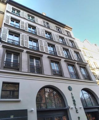 Apartment / Etagenwohnung in Canal Saint Martin, Château d’Eau, Porte Saint-Denis, Paris