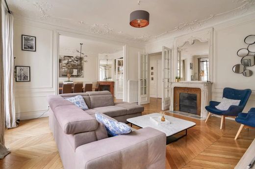 ‏דירה ב  Paris 16 Passy, Paris