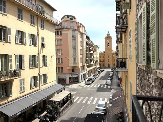 ニース, Alpes-Maritimesのアパートメント