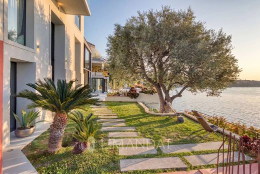 Villa in Roquebrune-Cap-Martin, Alpes-Maritimes