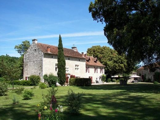 Castle in Agen, Lot-et-Garonne