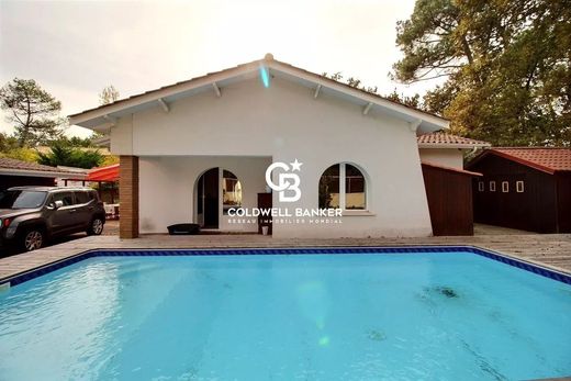 Luxury home in Arès, Gironde