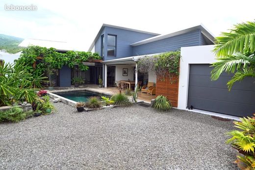 Villa in L'Étang-Salé, Réunion