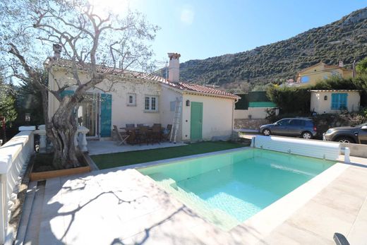 Luxury home in Châteauneuf-Villevieille, Alpes-Maritimes