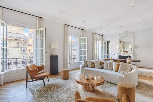 Appartamento a La Muette, Auteuil, Porte Dauphine, Parigi