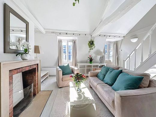 Apartament w Tour Eiffel, Invalides – Ecole Militaire, Saint-Thomas d’Aquin, Paris