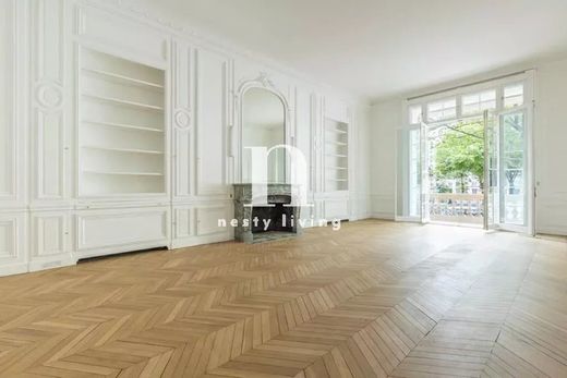 ﺷﻘﺔ ﻓﻲ Champs-Elysées, Madeleine, Triangle d’or, Paris