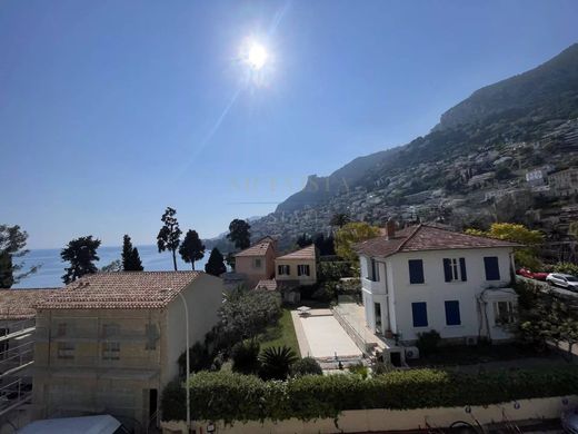 Apartment / Etagenwohnung in Roquebrune-Cap-Martin, Alpes-Maritimes