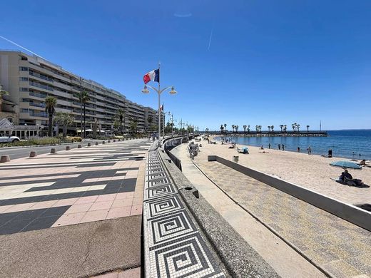 Luxury home in Saint-Raphaël, Var