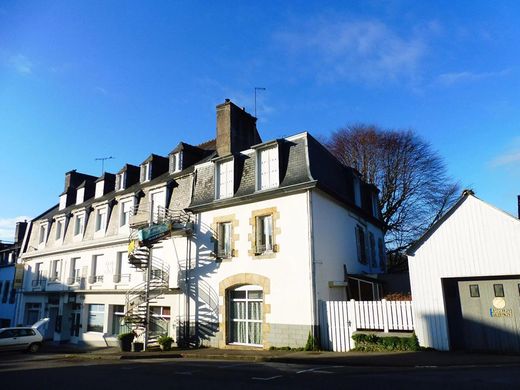 호텔 / Châteaulin, Finistère
