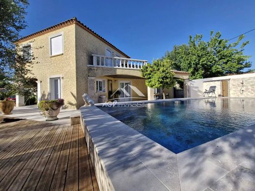Luxury home in Alès, Gard