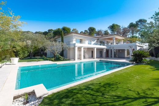 Luxury home in Mougins, Alpes-Maritimes