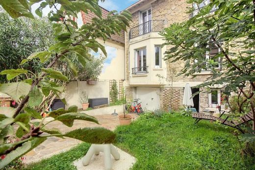 Casa di lusso a Colombes, Hauts-de-Seine