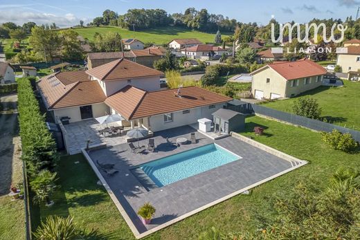 Casa de lujo en Saint-Victor-de-Cessieu, Isere