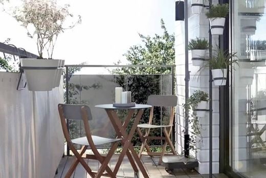 Apartment in Issy-les-Moulineaux, Hauts-de-Seine