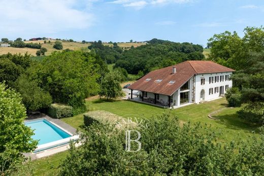 Luxus-Haus in Bardos, Pyrénées-Atlantiques