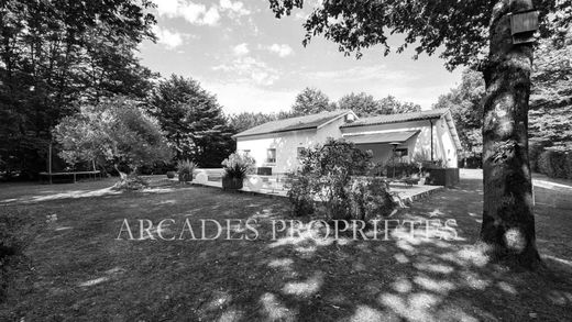 Luxury home in Saint-Sulpice, Gironde