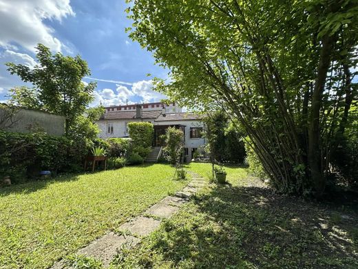 Casa di lusso a Bonneuil-sur-Marne, Val-de-Marne