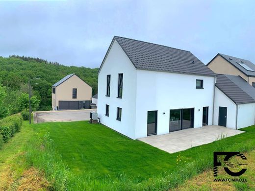 Luxe woning in Kaundorf, Lac de la Haute-Sûre