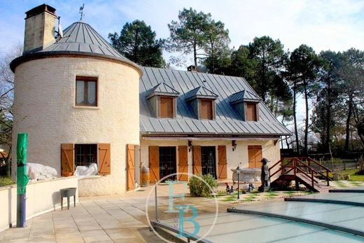 Luxury home in Bordeaux, Gironde