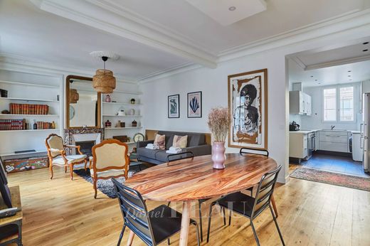 Apartment in La Muette, Auteuil, Porte Dauphine, Paris