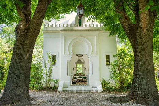 Luxury home in Pierrefeu-du-Var, Var