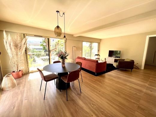 Apartment in Juan-les-Pins, Alpes-Maritimes