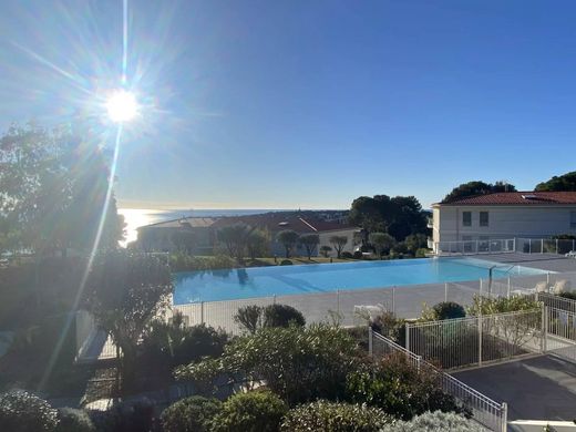 ‏דירה ב  Roquebrune-Cap-Martin, Alpes-Maritimes