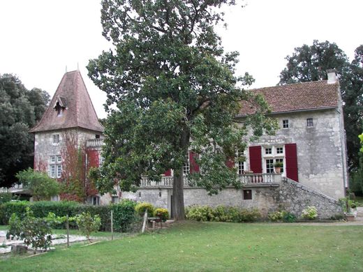 Palace in Agen, Lot-et-Garonne