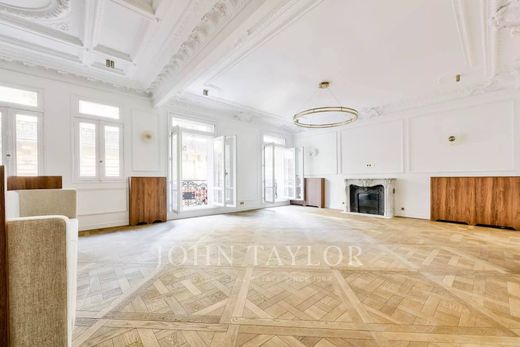 Appartamento a Champs-Elysées, Madeleine, Triangle d’or, Parigi