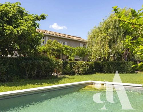 Casa rural / Casa de pueblo en Mouriès, Bocas del Ródano